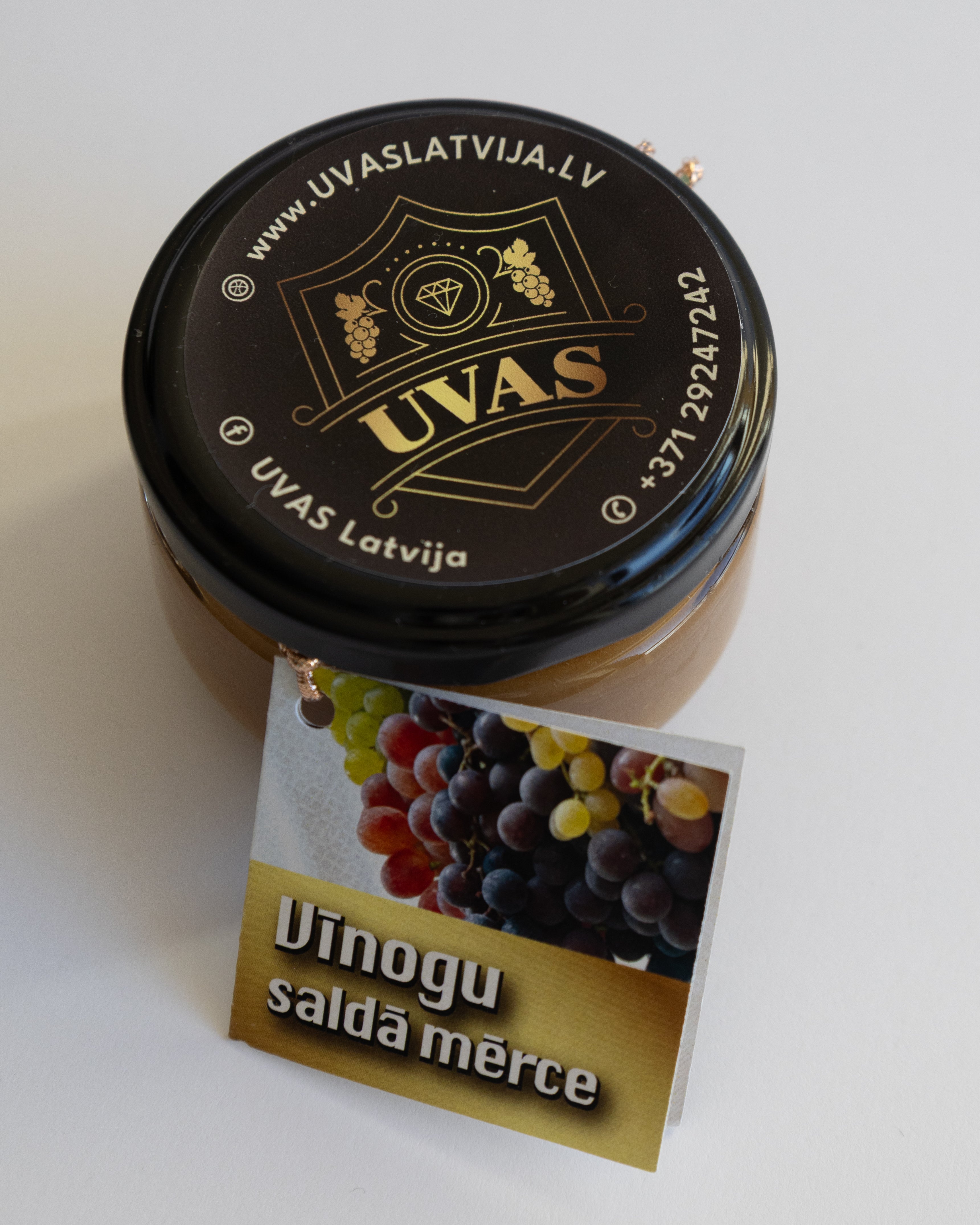 Vīnogu saldā mērce